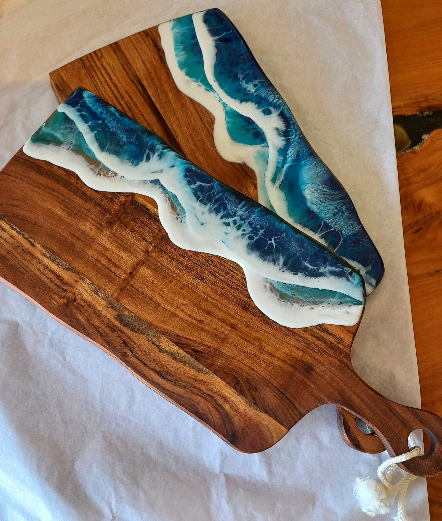 Resin Small Wave Edge Board