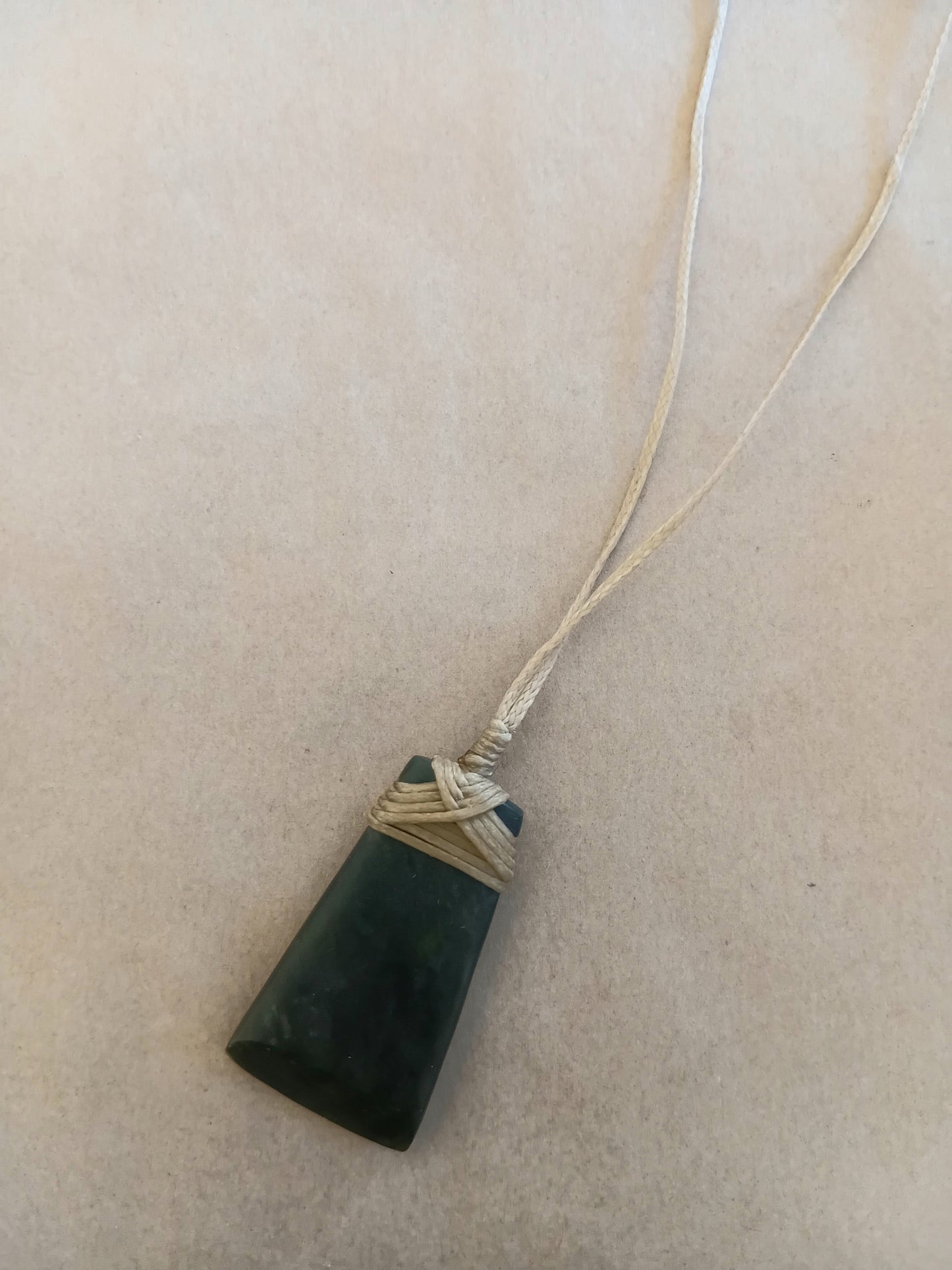 Pounamu Whaio Hei Toki 39mm