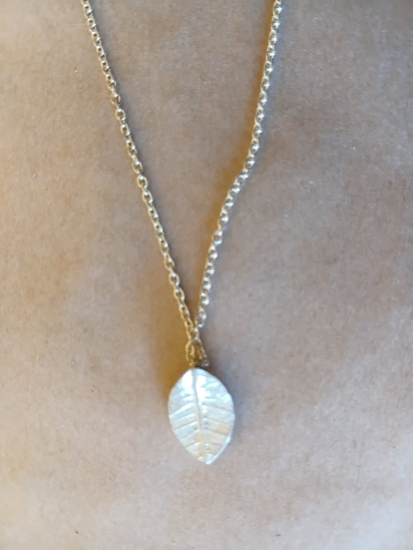 sterling silver leaf charm necklace