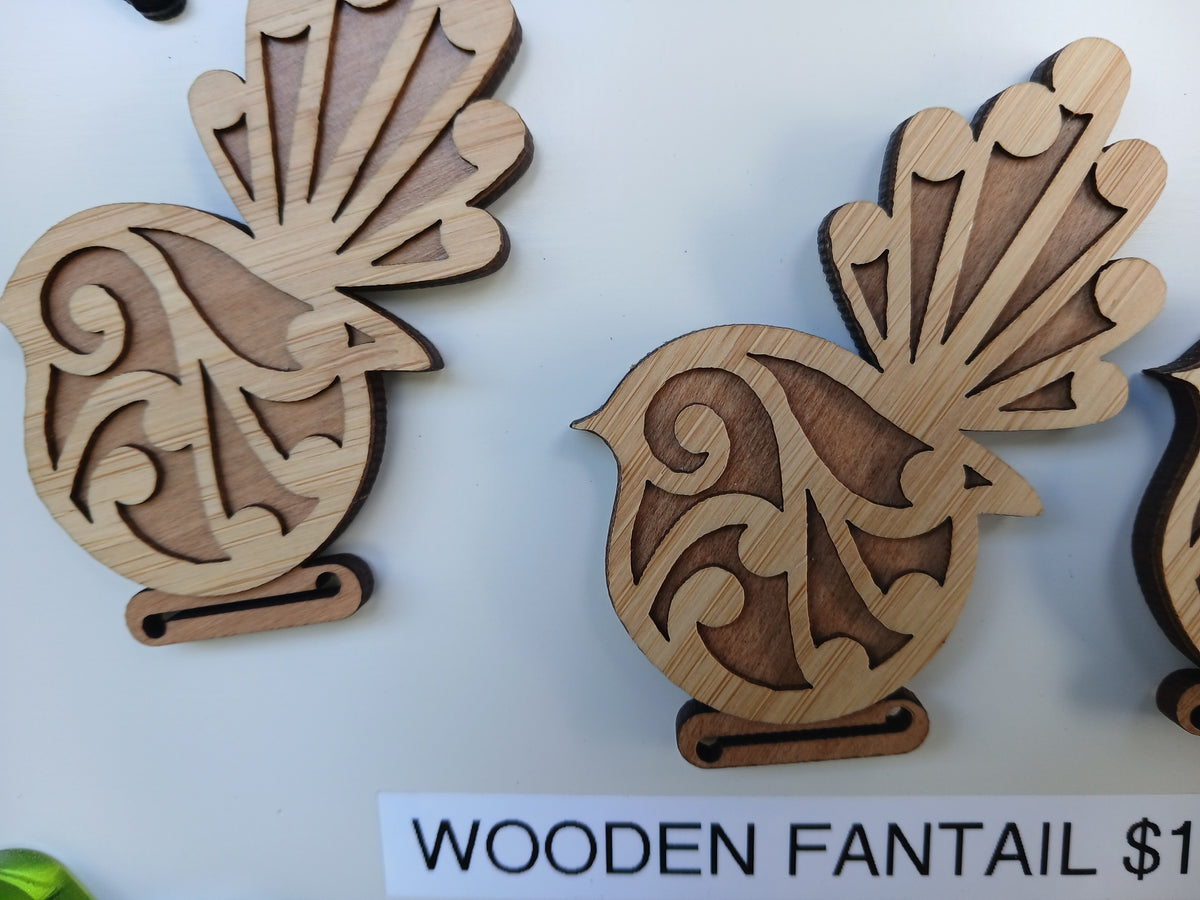 Fantail Magnet