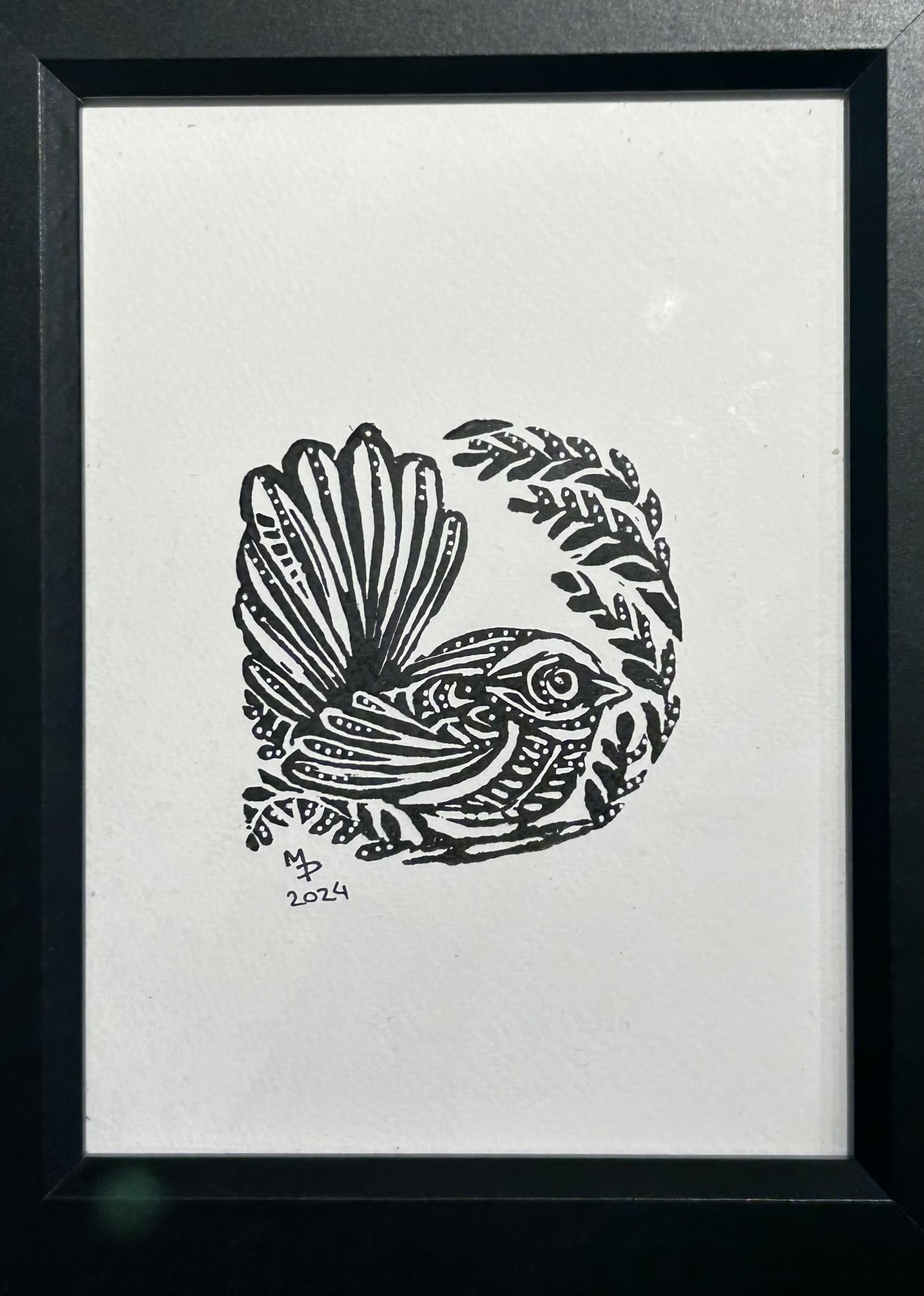 A5 Fantail Black Frame