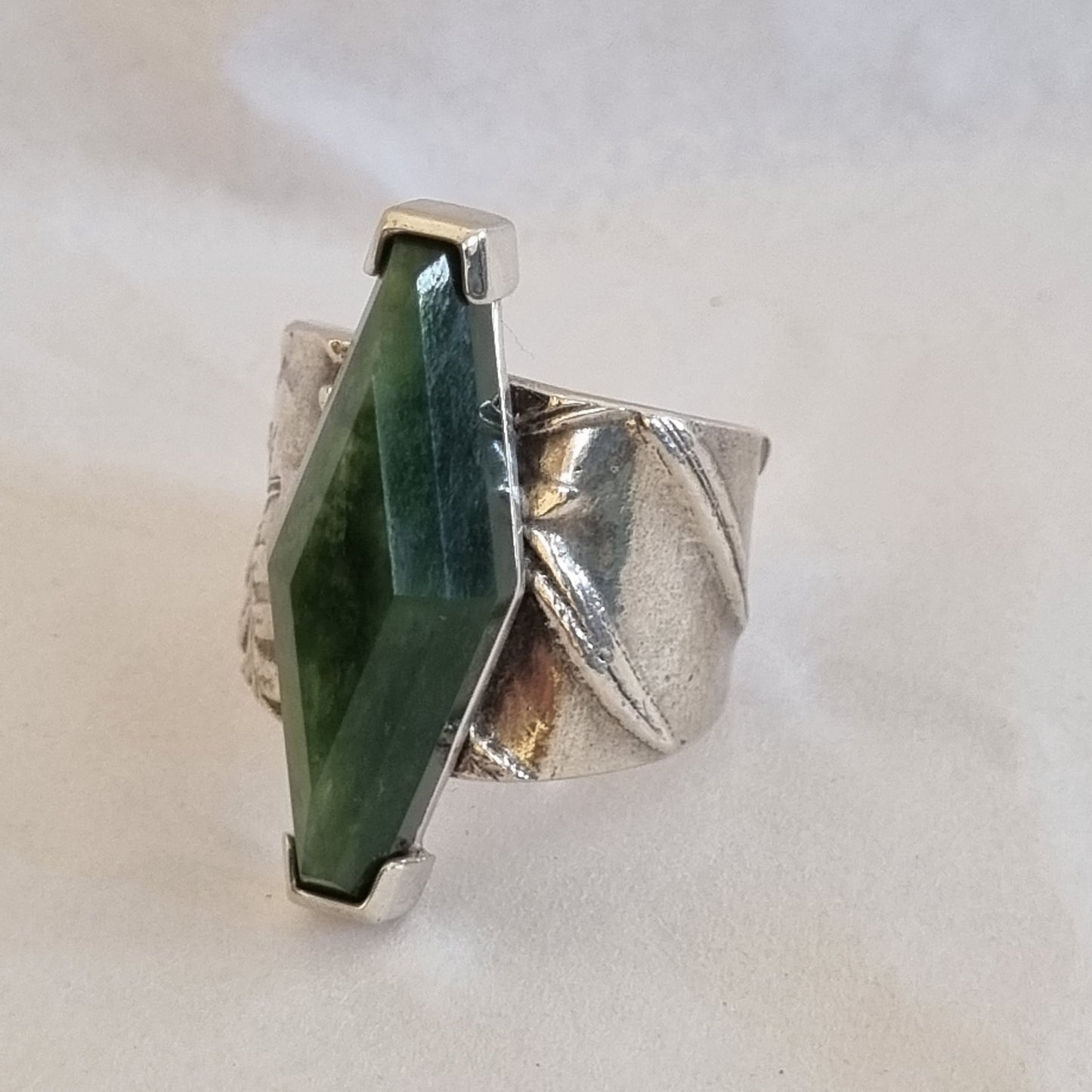 Faceted Diamond Pounamu on Fern Cuff Ring