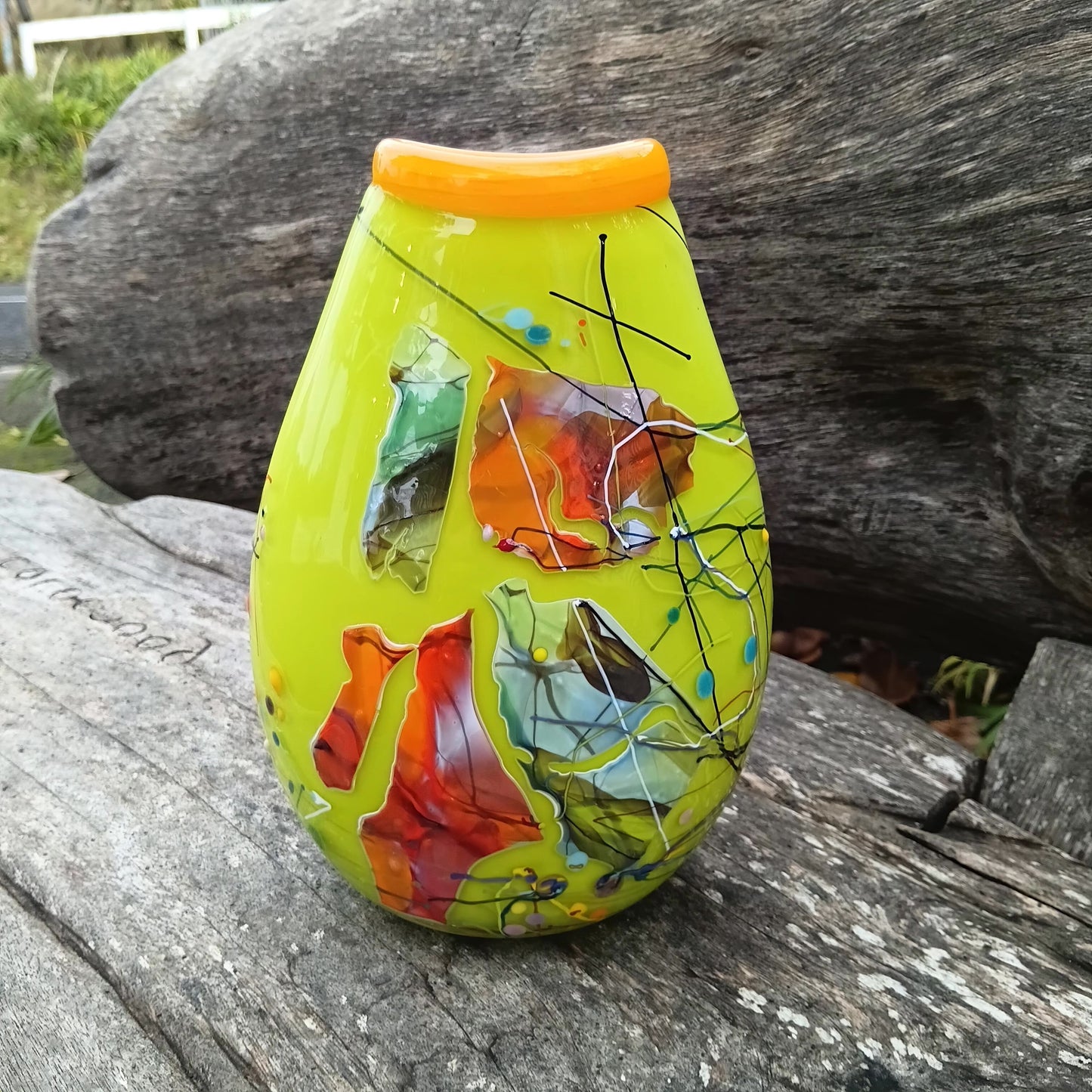 Oval Shard Vase -Opal Lime Green