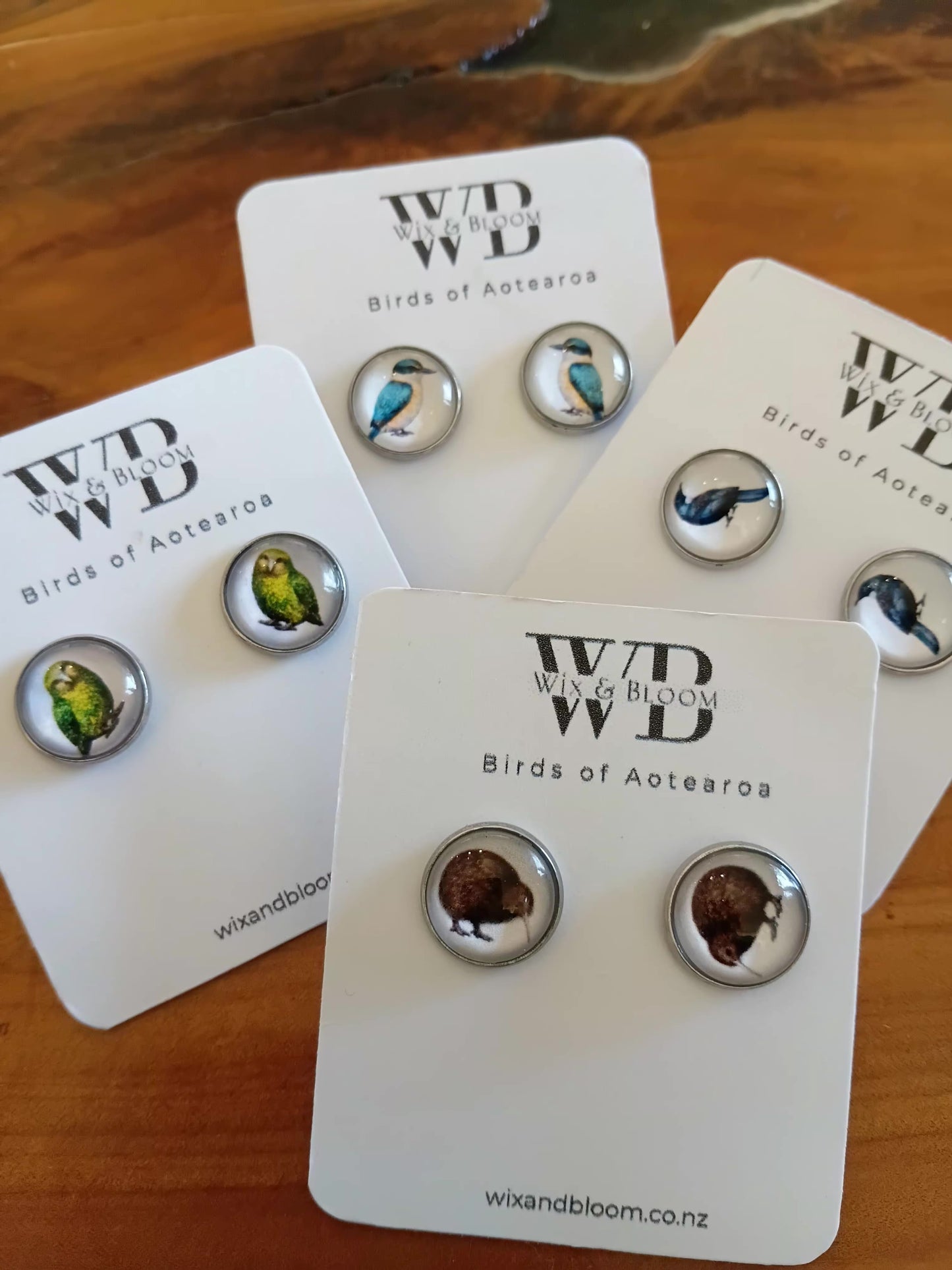 Resin stud earrings