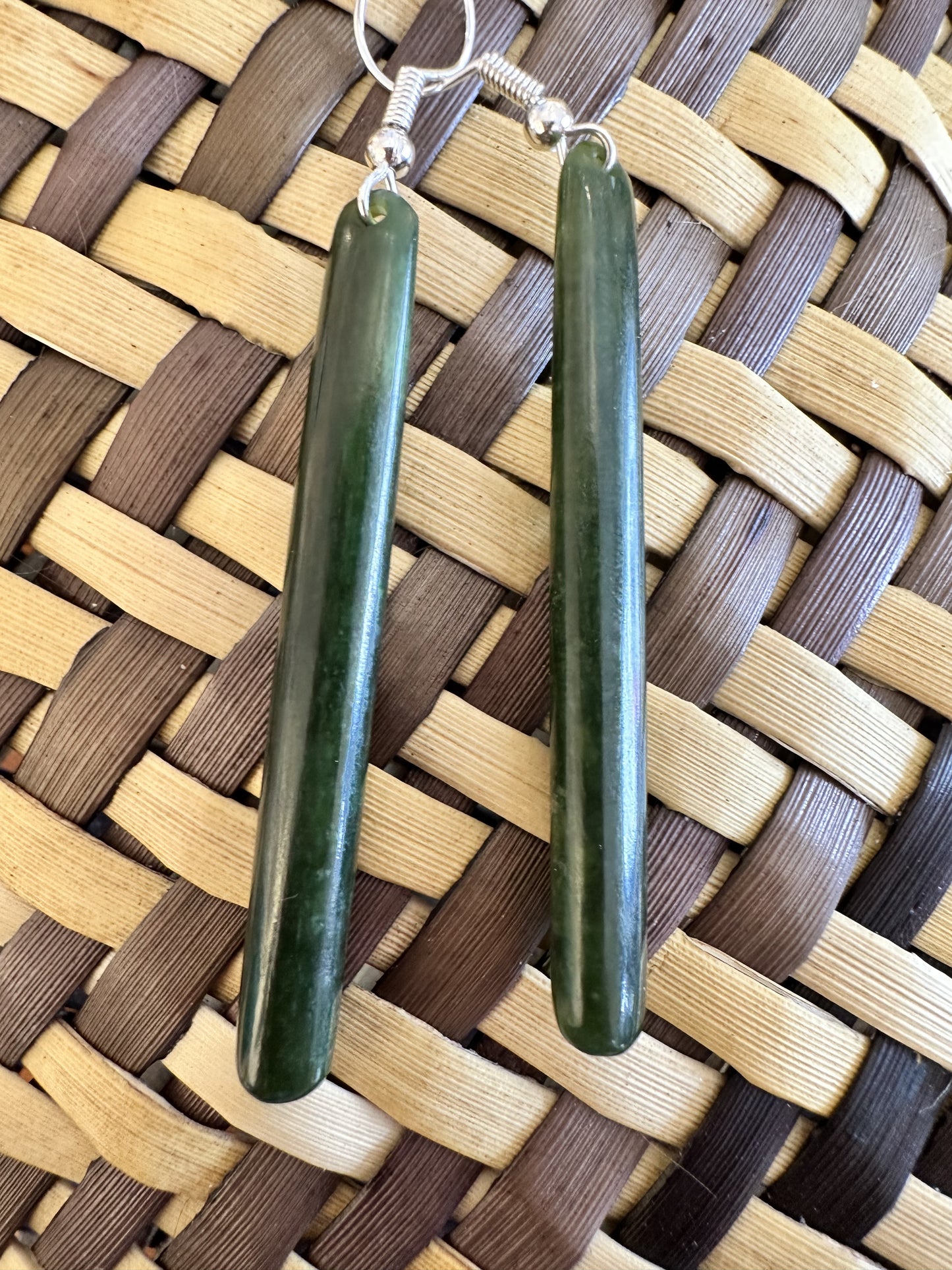 Kawakawa Pounamu Drop Earrings