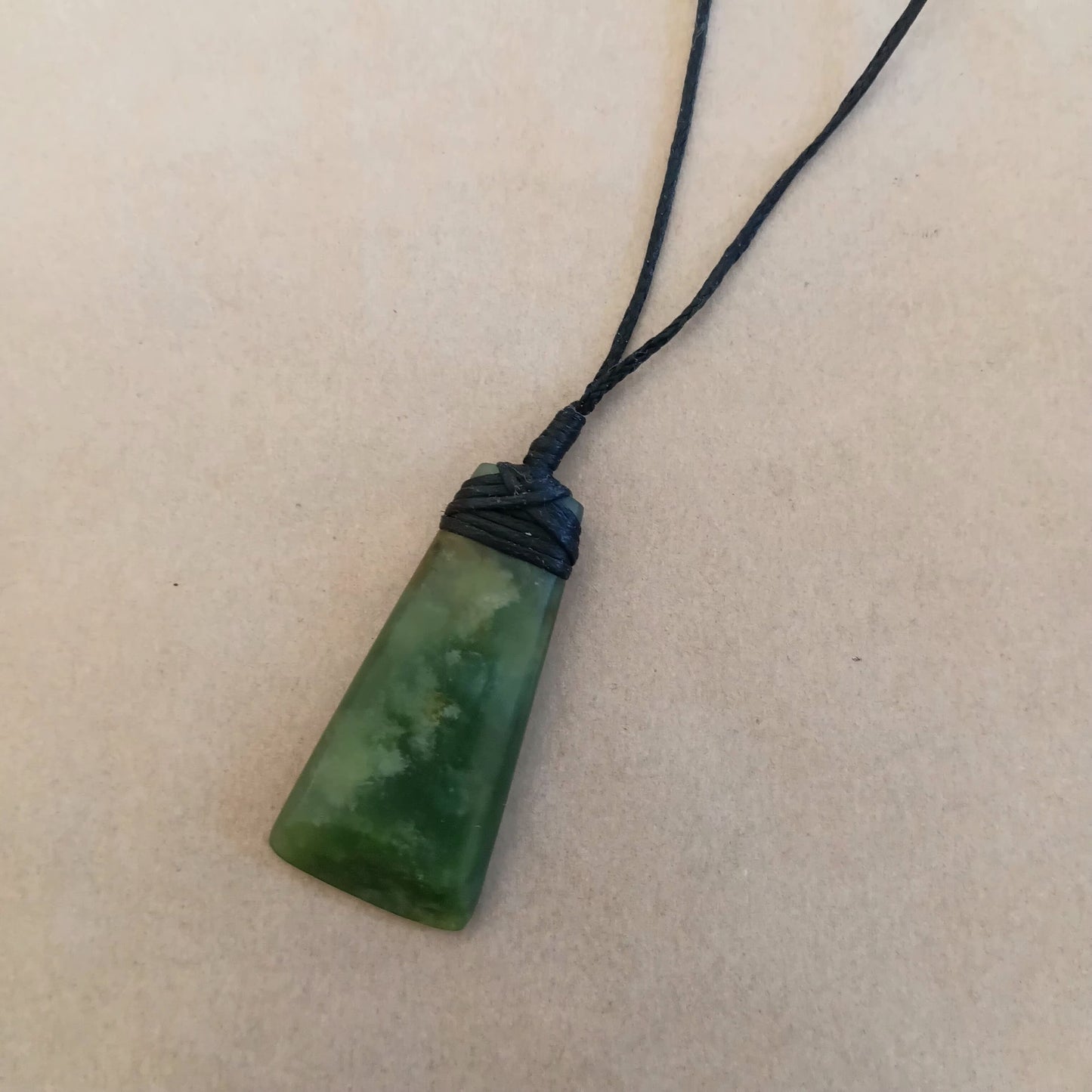 Pounamu Hei Toki 40mm double braided