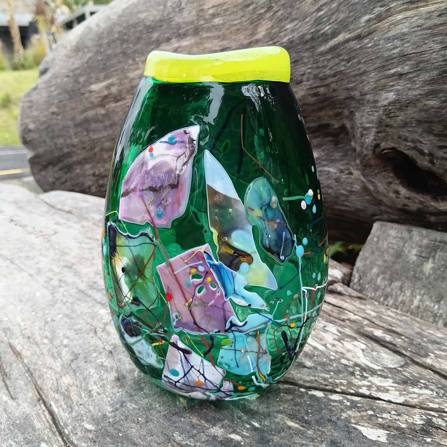 Oval Shard Vase -Emerald Green