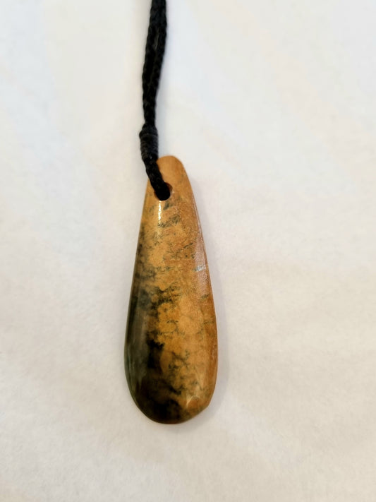 Drop - NZ Raukaraka Jade (Orange/Green) Drop