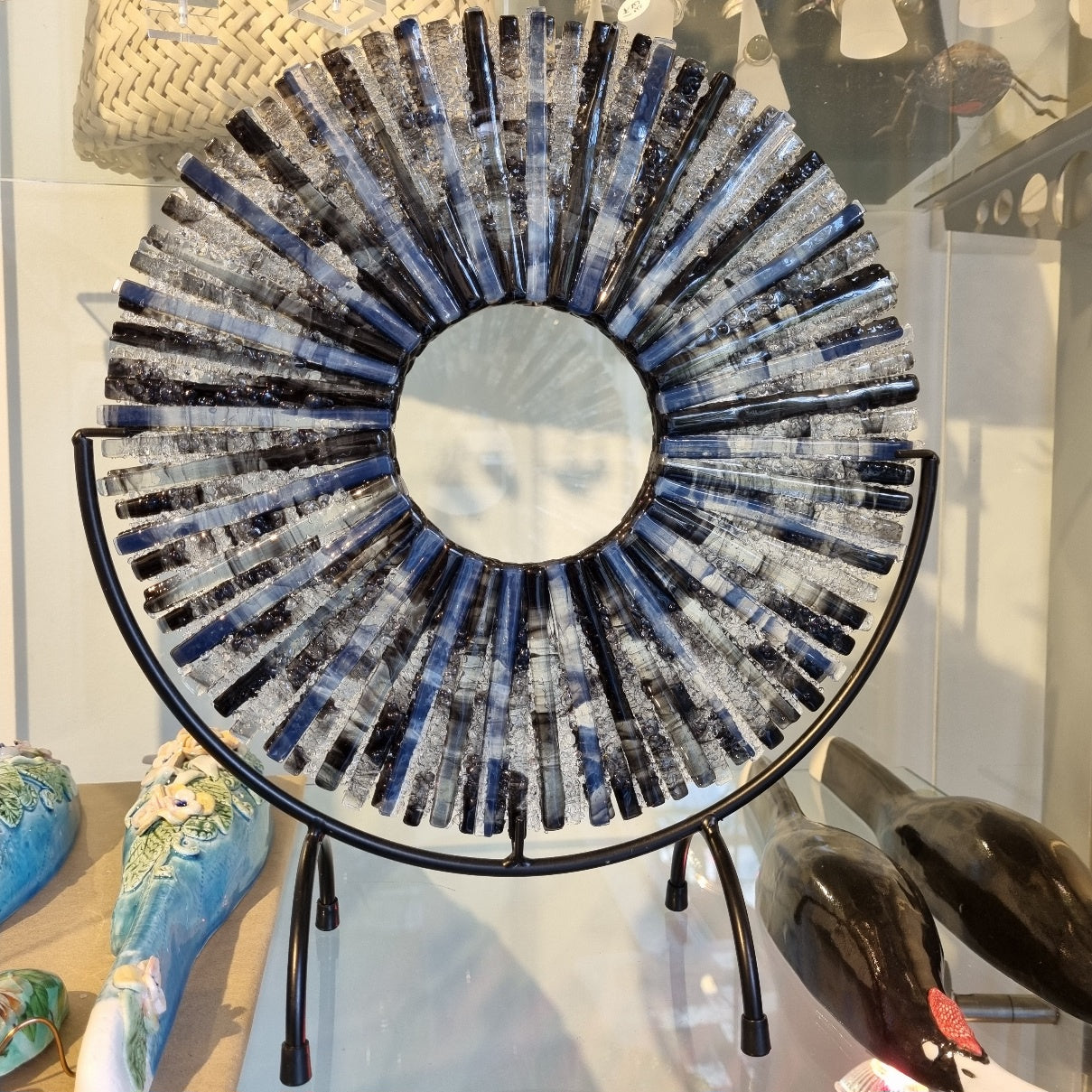 Twilight Sunburst on metal stand