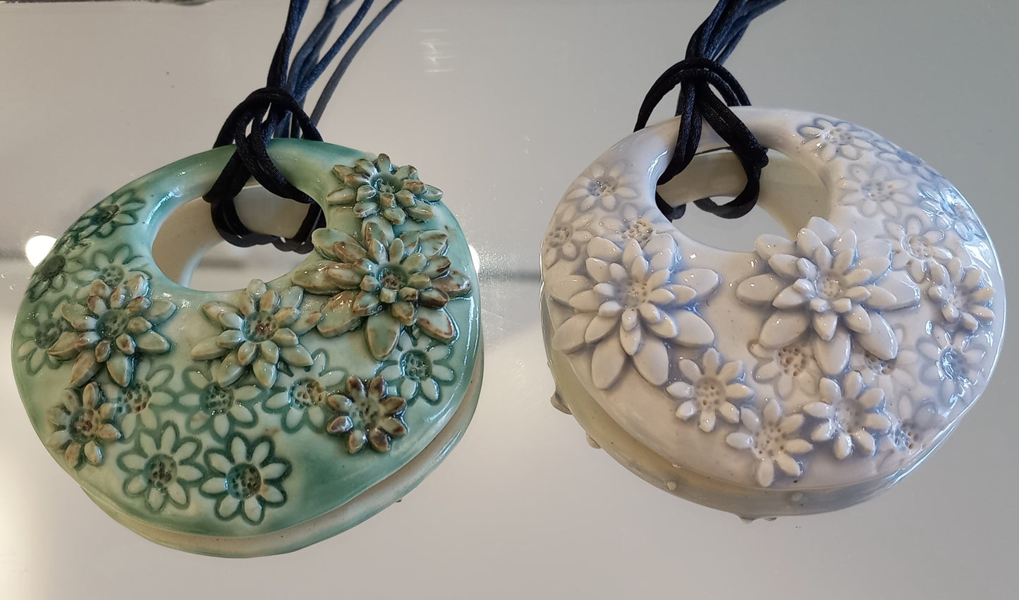 Daisy Ceramic Pendant