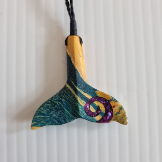 Whale Tail with inlay