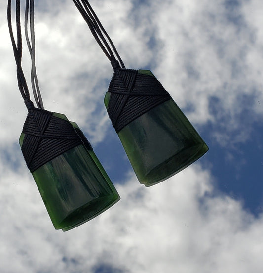 Tokki Bound small Pounamu