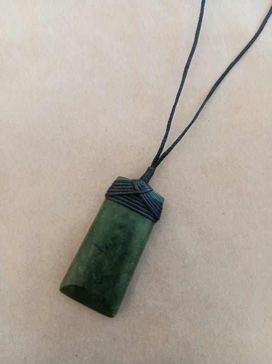 Pounamu Whaio Hei Toki 48mm