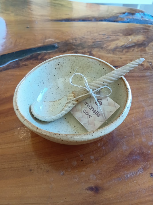 Honey Speckle Sugar/Salt and Spoon