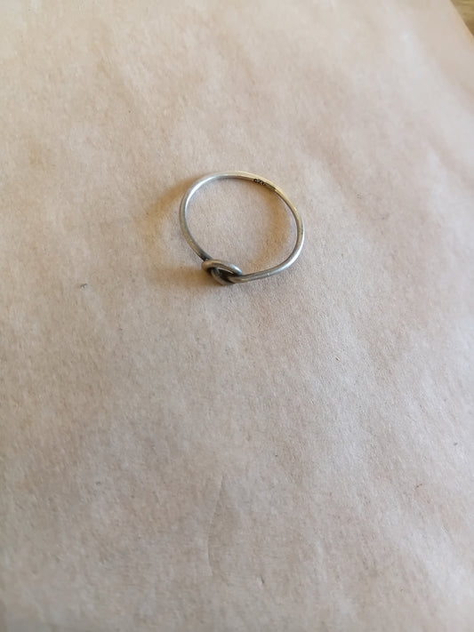 Knot Ring