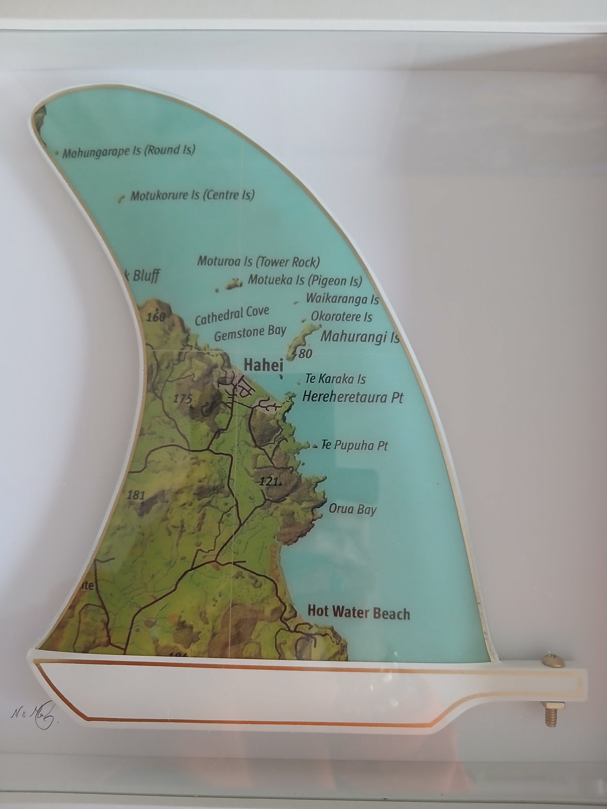 Framed Surfboard Fin - Hahei