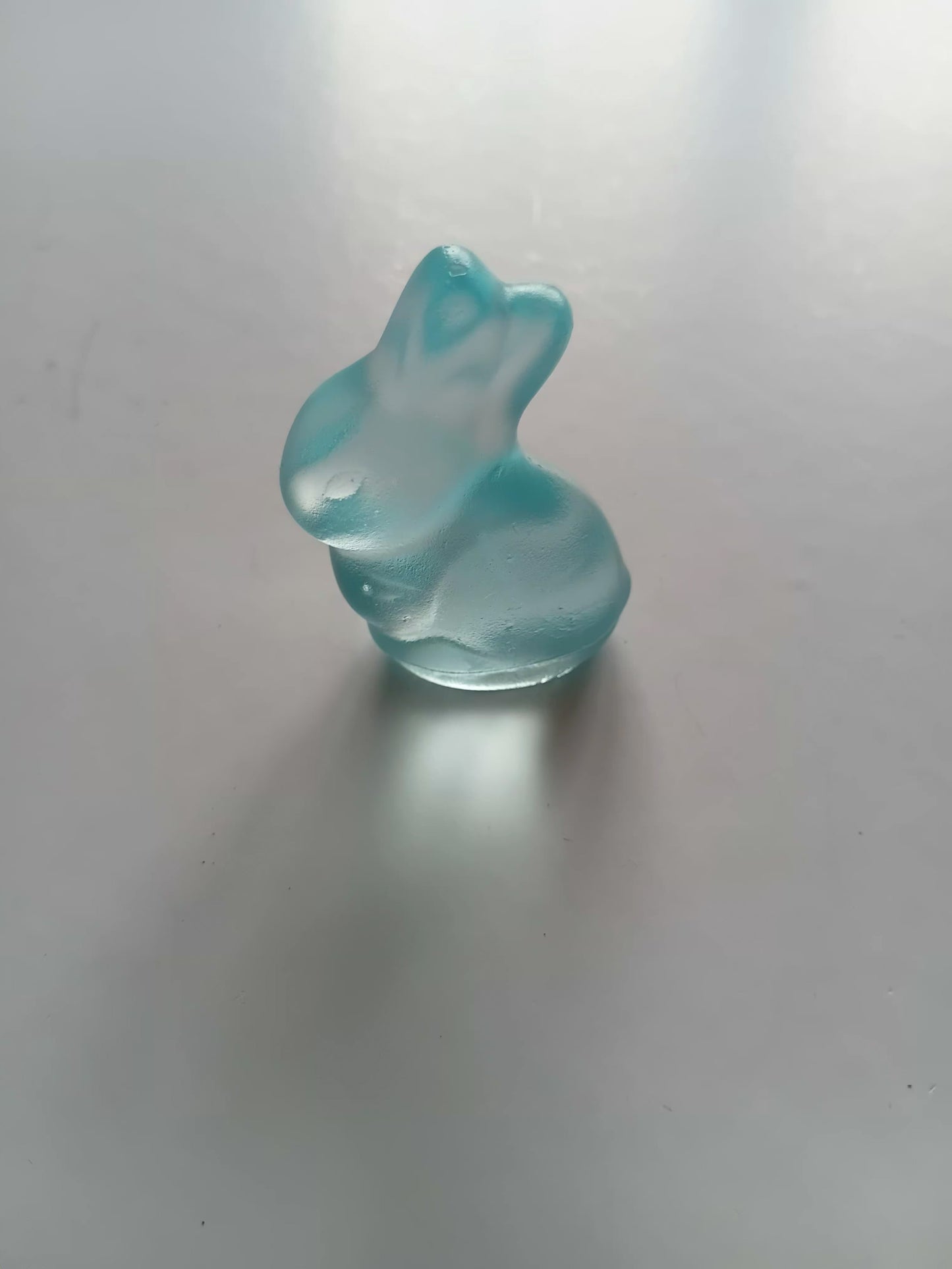 Glass Tiny Bunny Light Aqua 24