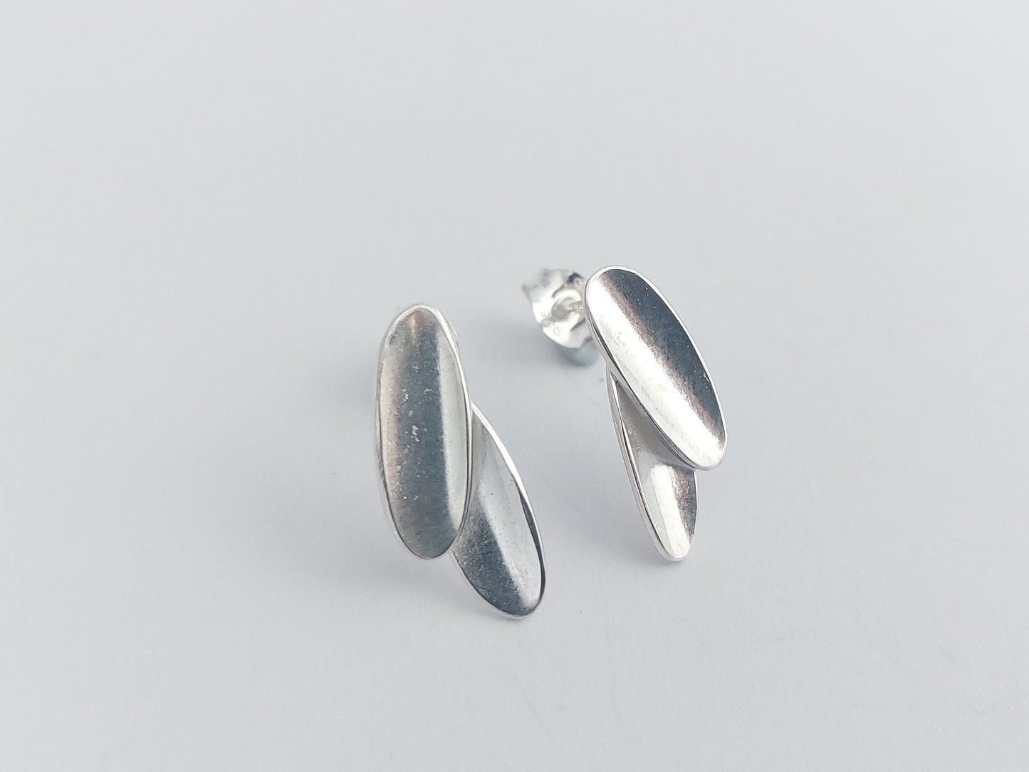 Kauri Studs