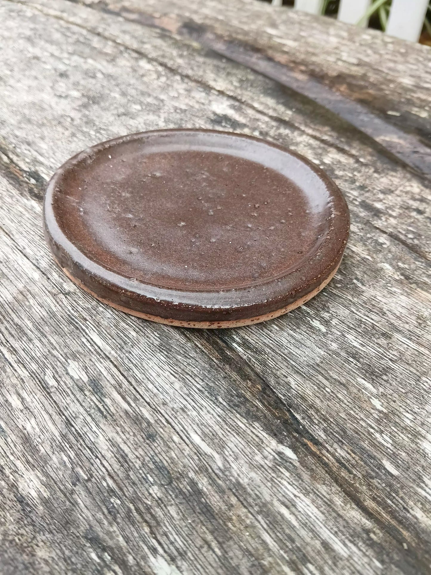 Brown Saucer
