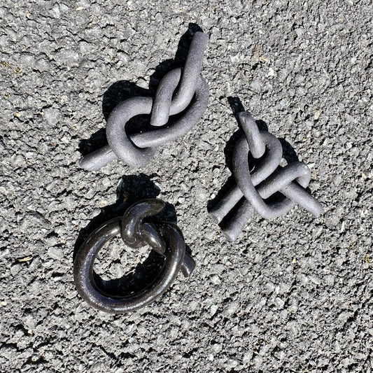 Knots (wall pieces)