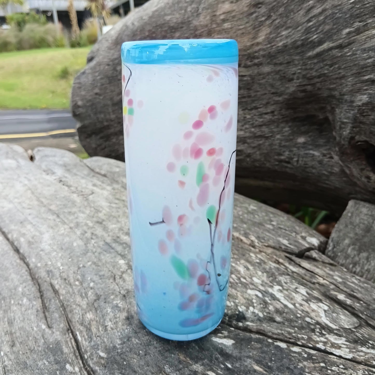 Shard Cylinder Small -Cherry Blossom Blue lipwrap