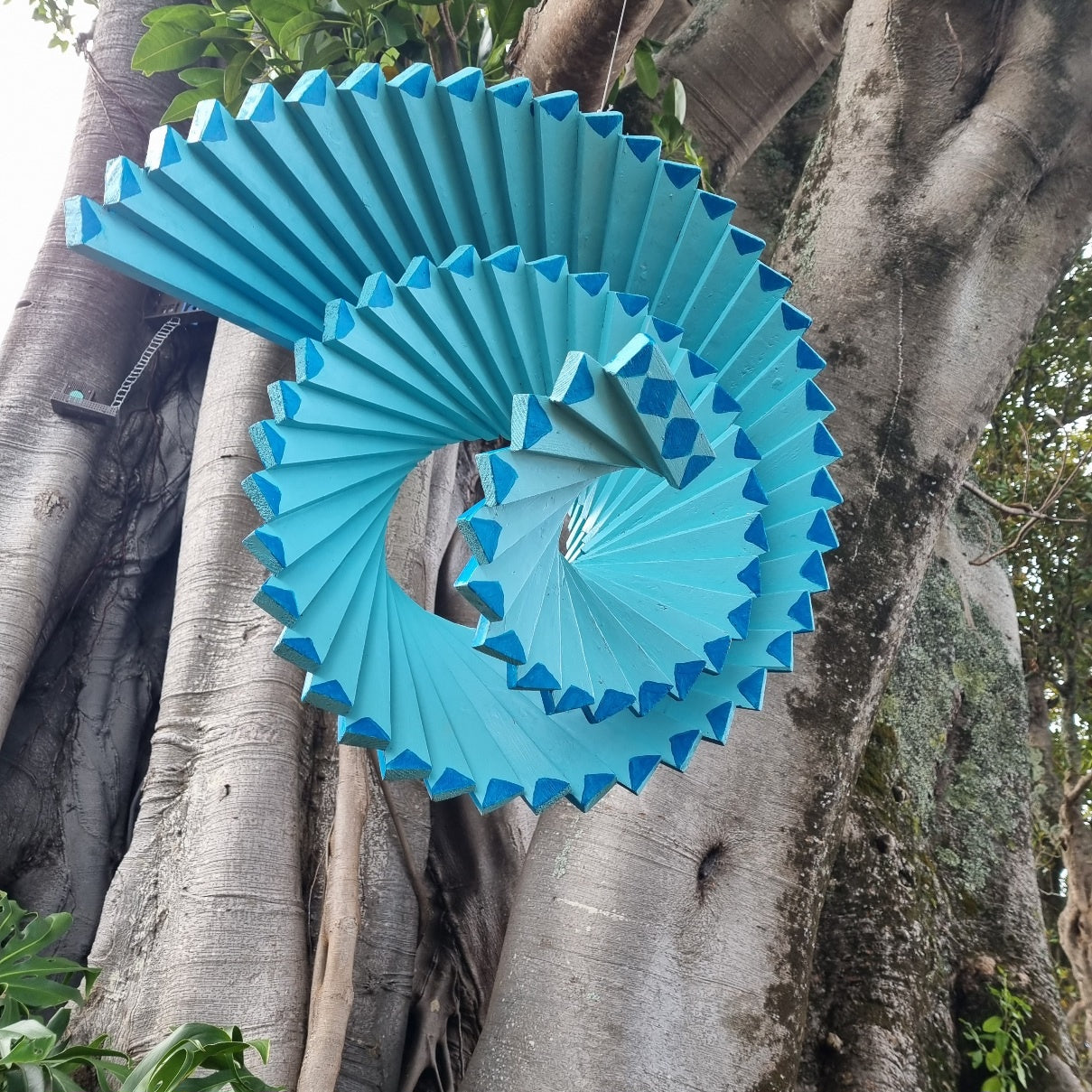 Curly Whirly Thing -Blue
