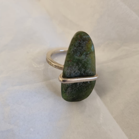 Large Irregular Ring