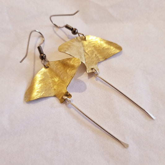 Stingray brass earrings